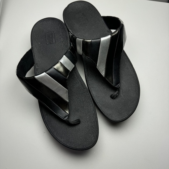 FitFlop Damen Lottie Dark Rainbow Patchwork Faux Leather Toe Post Sandal AJ5-231 - Picture 9 of 11